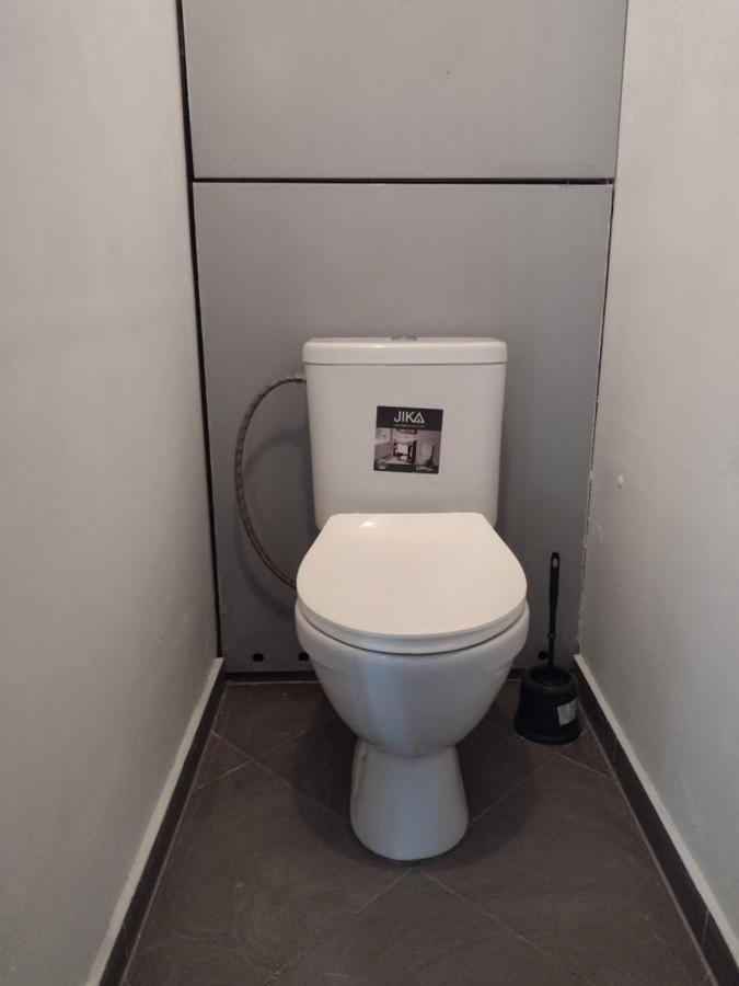 Apartmens Kv Karlovy Vary Bagian luar foto