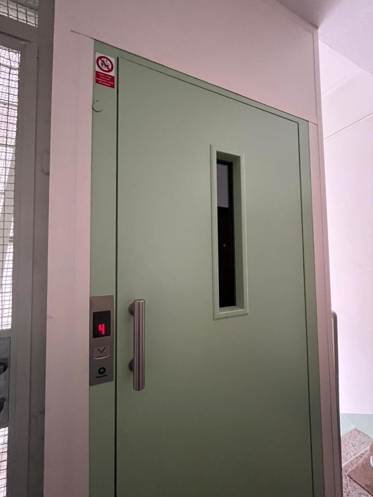 Apartmens Kv Karlovy Vary Bagian luar foto